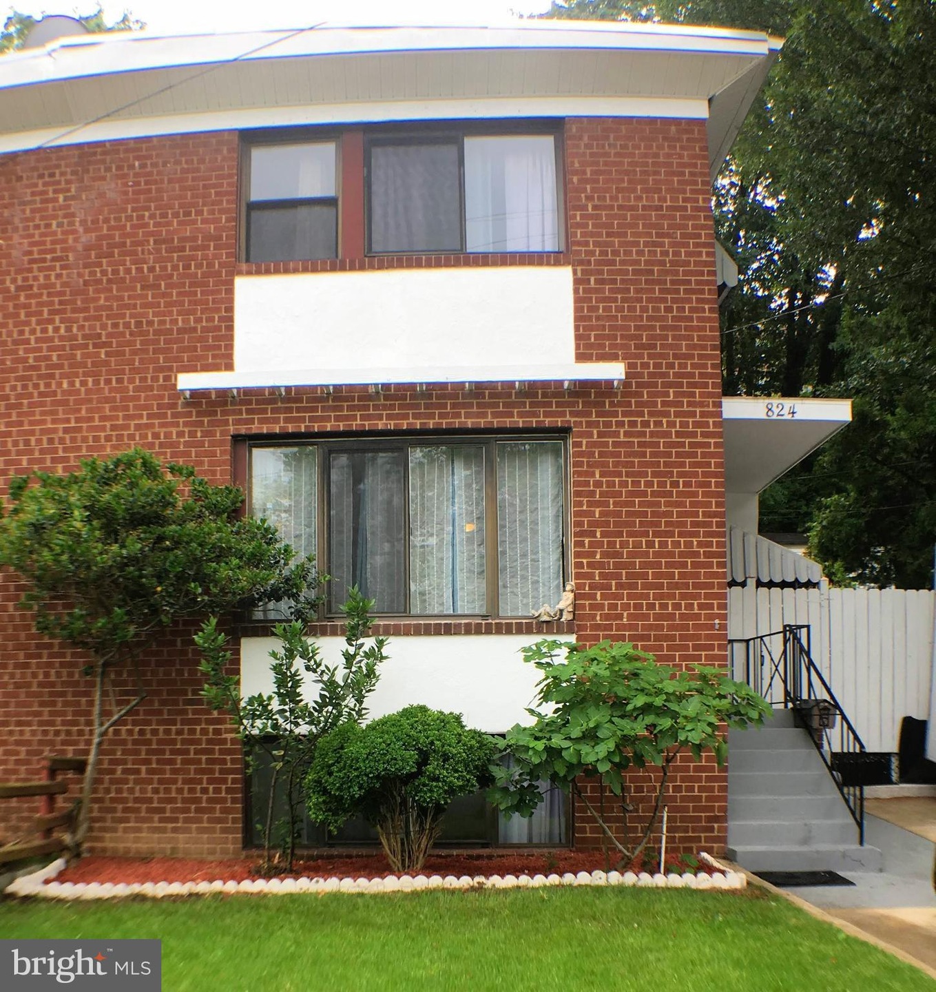 824 S Dinwiddie St, Arlington, VA 22204 - photo 1