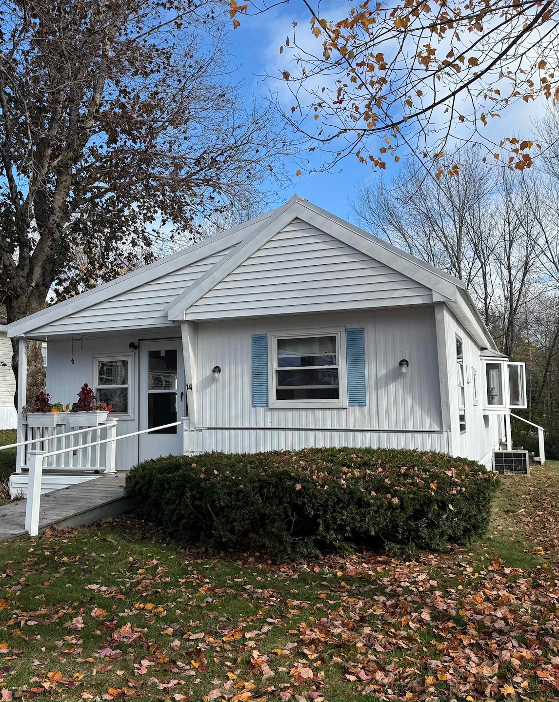 Pending $135,000 • Co-Listing Agent