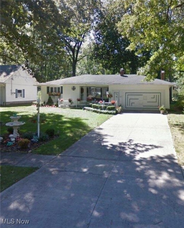 3834 Amherst Ave, Lorain, OH 44052 - photo 1