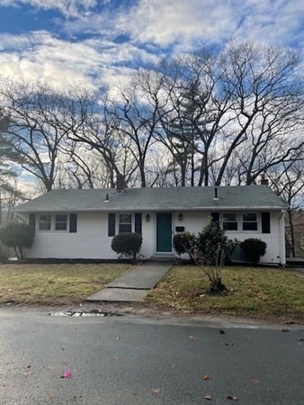 42 Iowa St, Worcester, MA 01602 - photo 1