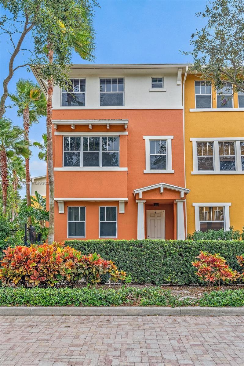 690 Amador Ln unit 1531, West Palm Beach, FL 33401 - photo 1