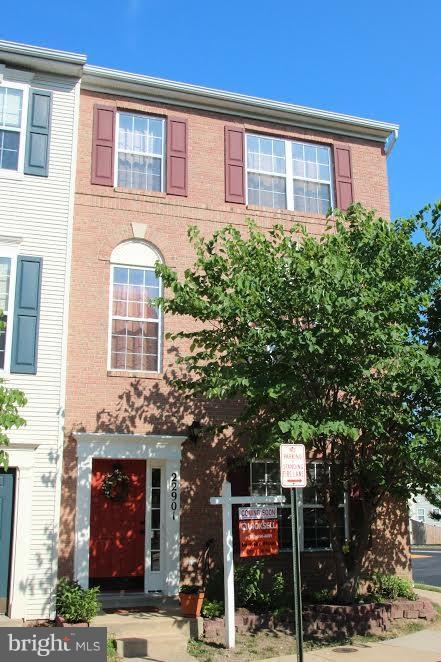 22901 Benson Terrace, Sterling, VA 20166 - photo 1