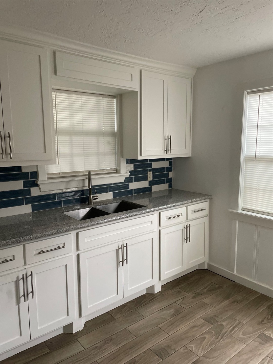 6016 Sayers St, Houston, TX 77026 - photo 1