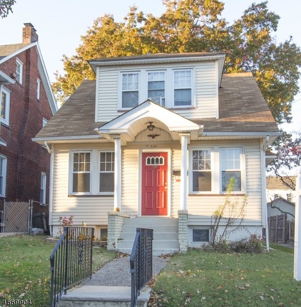 256 Washington Ave, Clifton, NJ 07011 - photo 1