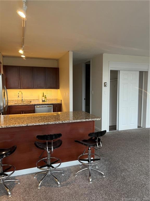 Bushnell Tower Condominiums unit 8B, Hartford, CT 06103 - photo 1