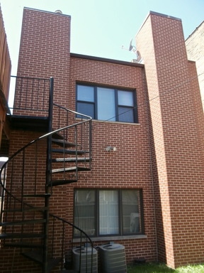 4955 N Damen Ave unit 1, Chicago, IL 60625 - photo 1