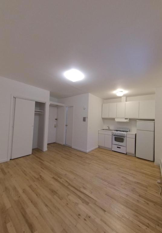 unlisted-address, New York, NY 10012 - photo 1