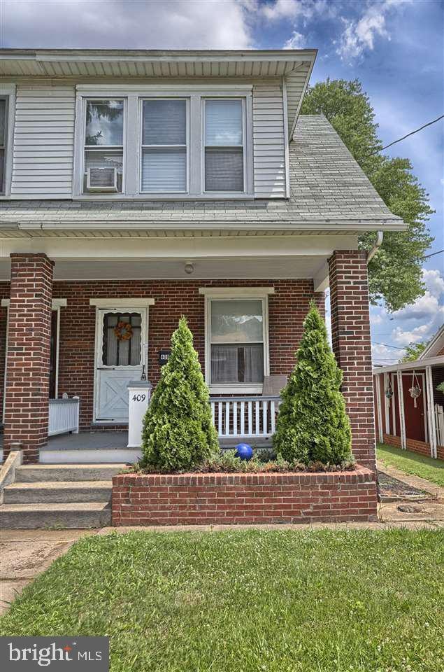409 N 2nd St, Lemoyne, PA 17043 - photo 1