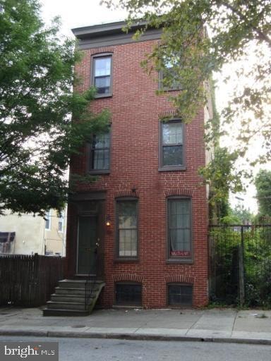 40 S Arlington Ave unit 1, Baltimore, MD 21223 - photo 1