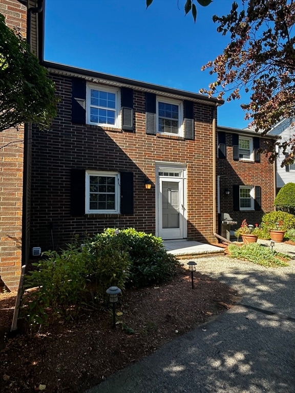 632 Chickering Rd unit 632, North Andover, MA 01845 - photo 1