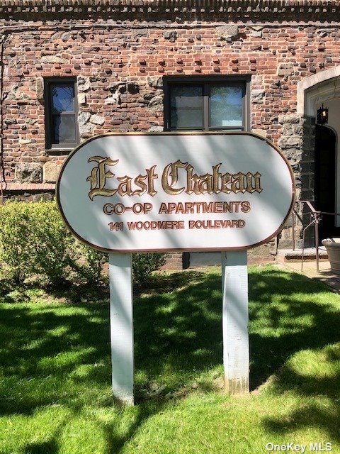 141 Woodmere Blvd unit 6H, Woodmere, NY 11598 - photo 1