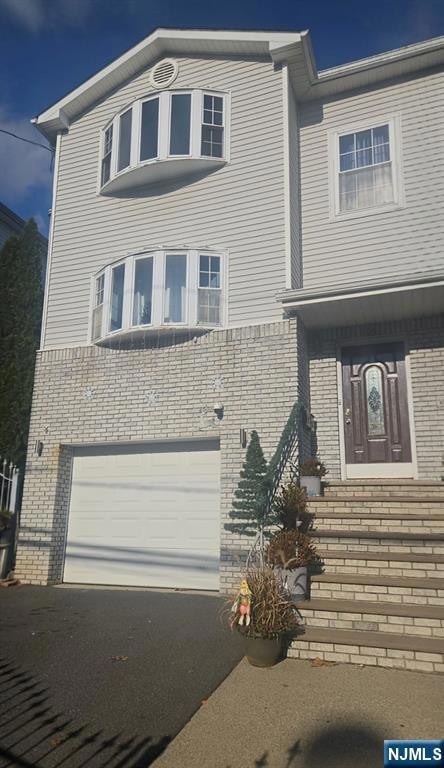 For Rent $2,500/month