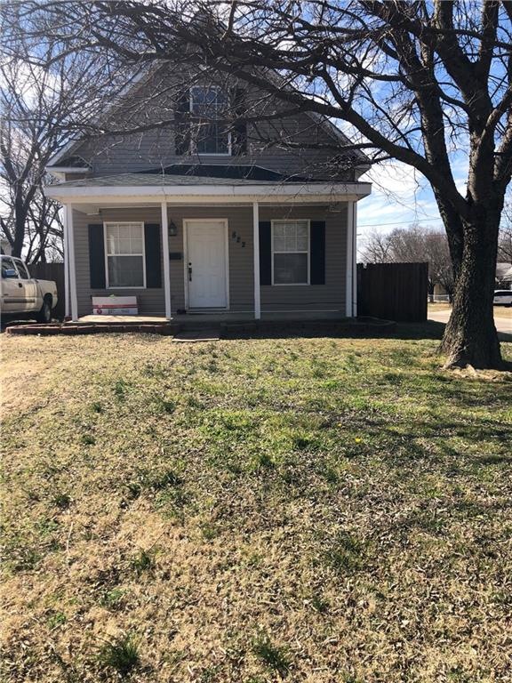 822 N Minnesota Ave, Shawnee, OK 74801 - photo 1