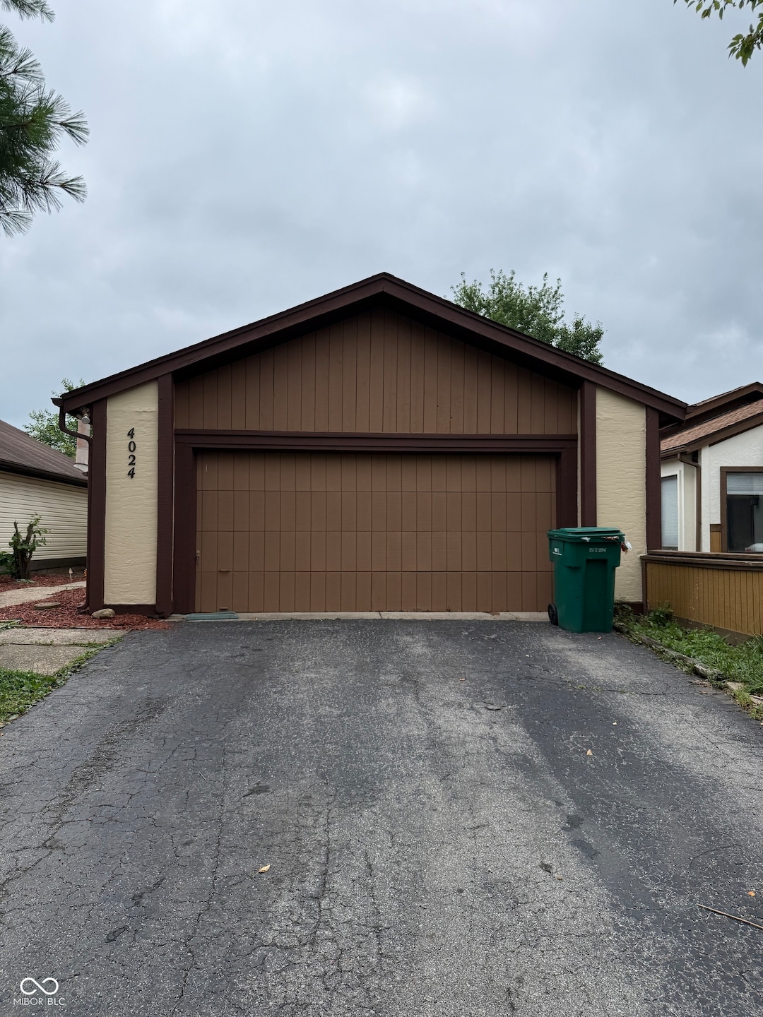 Sold $215,000 • Co-Listing Agent