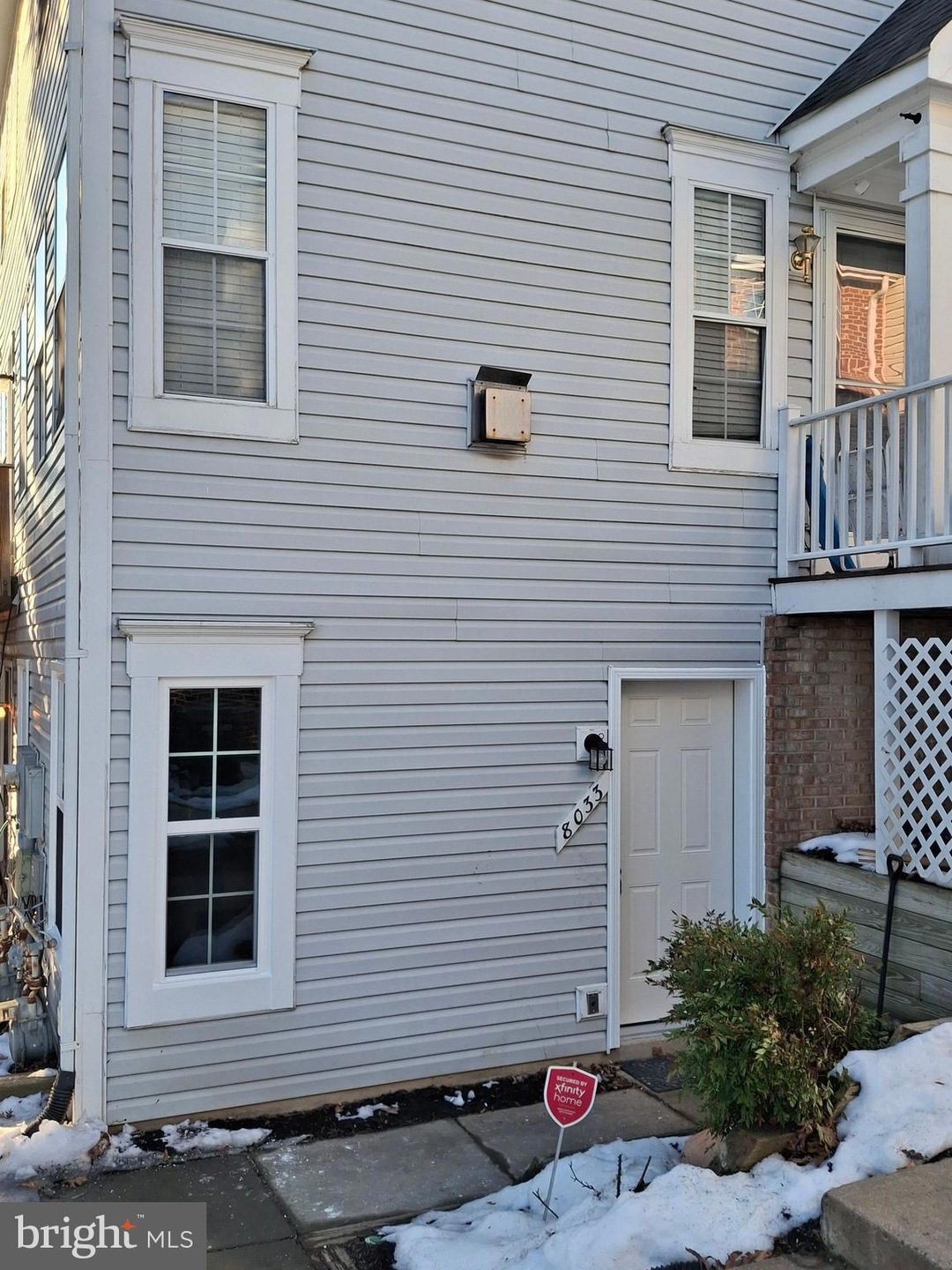 8033 Lantern Ct, Manassas, VA 20109 - photo 1