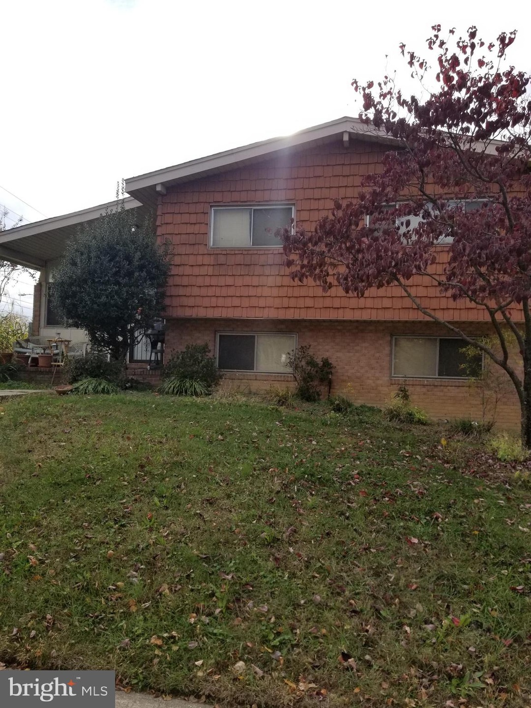 909 Fairoak Ave, Hyattsville, MD 20783 - photo 1