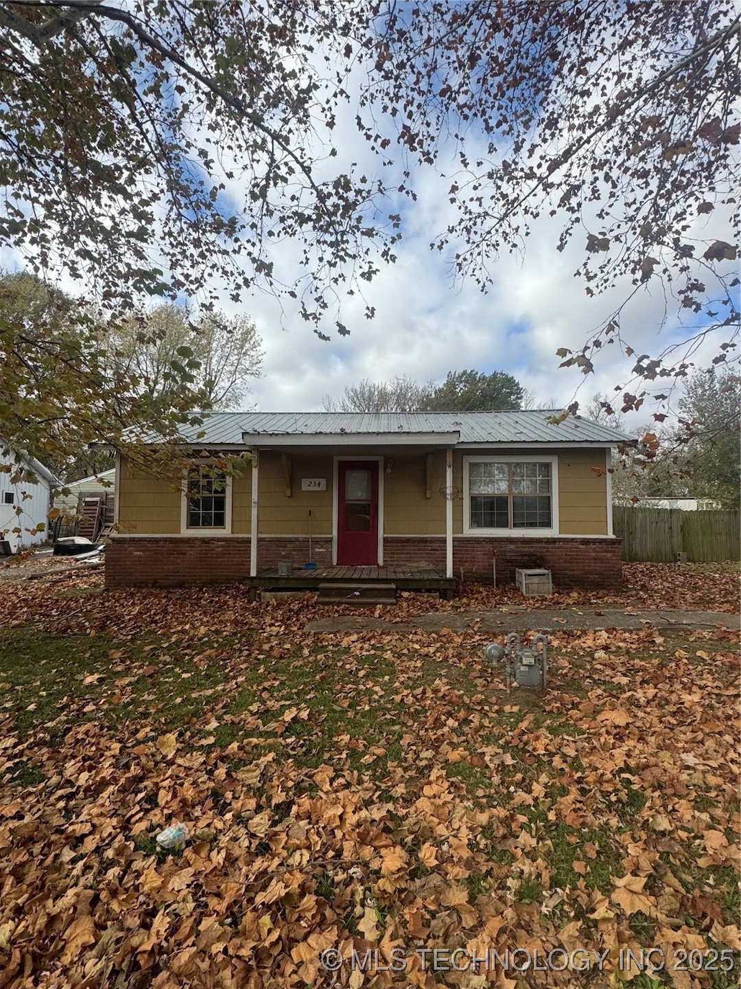 234 N 6th St, Porter, OK 74454 - photo 1