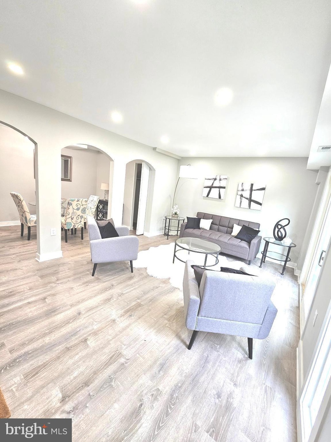 2302 Sun Valley Cir unit 1CD, Silver Spring, MD 20906 - photo 1