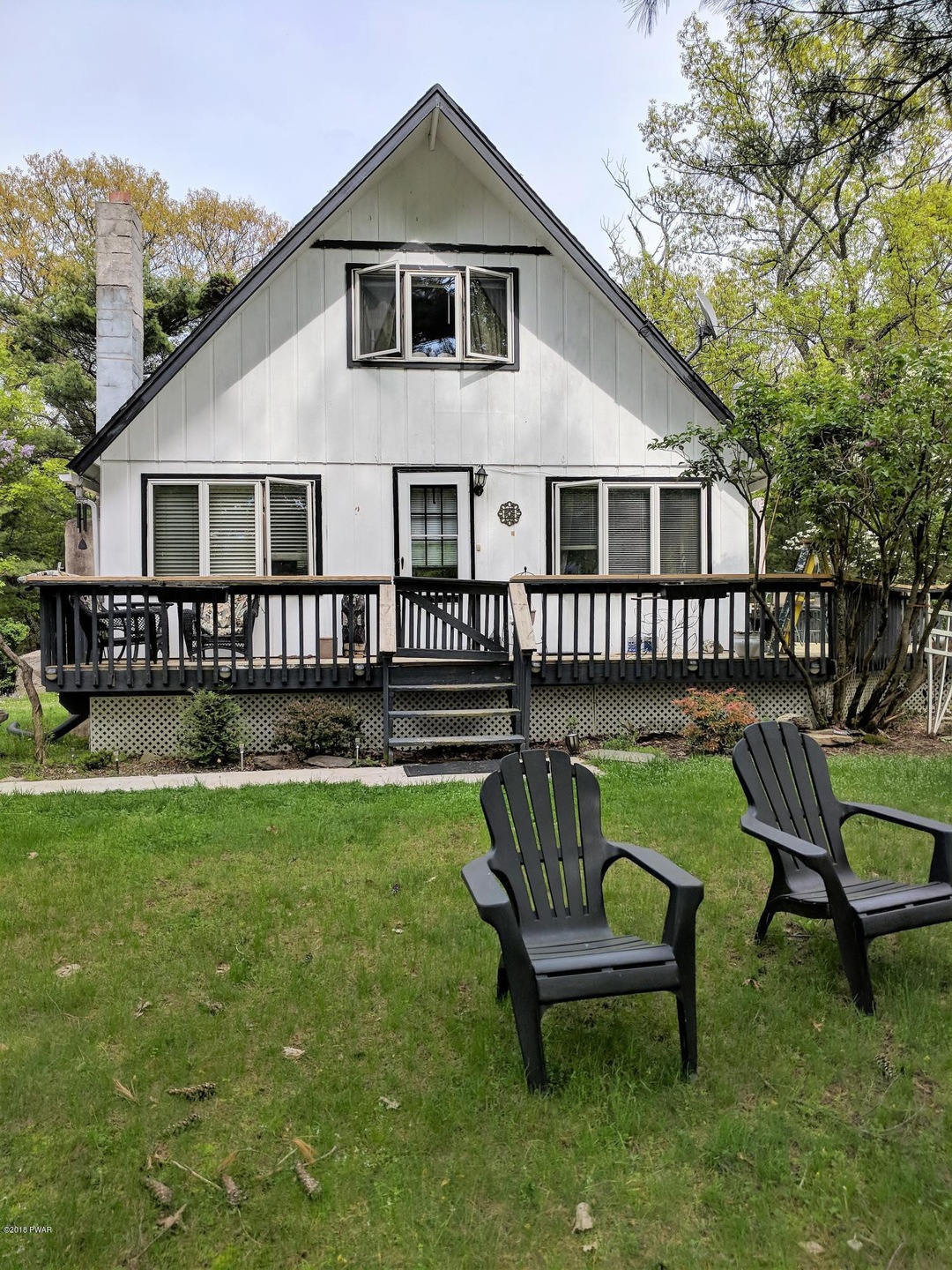 389 Wild Acres Dr, Dingmans Ferry, PA 18328 - photo 1