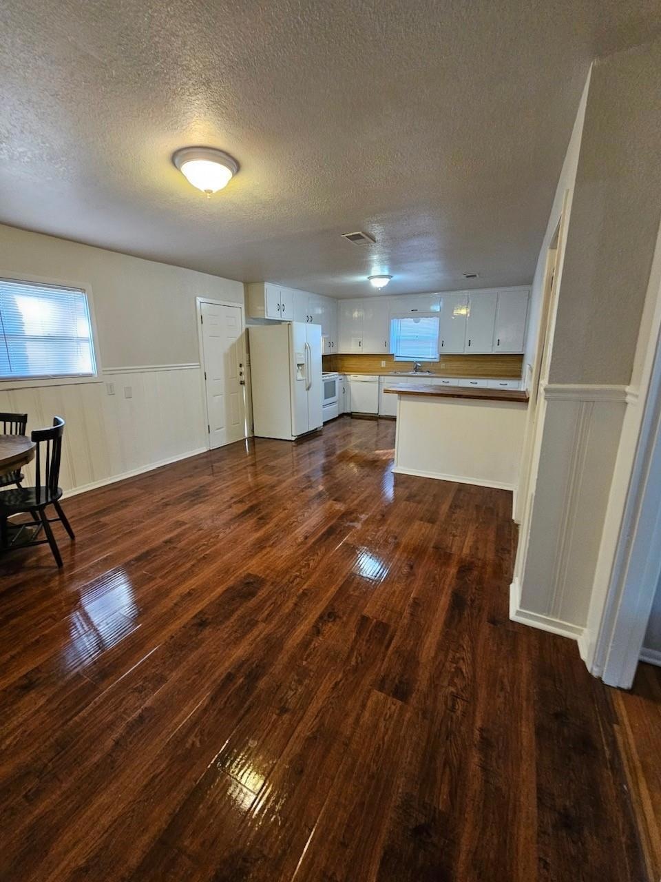 820 June Dr, Fort Worth, TX 76108 - photo 1