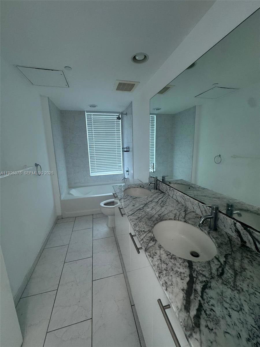 The Plaza on Brickell unit 2301, Miami, FL 33131 - photo 1