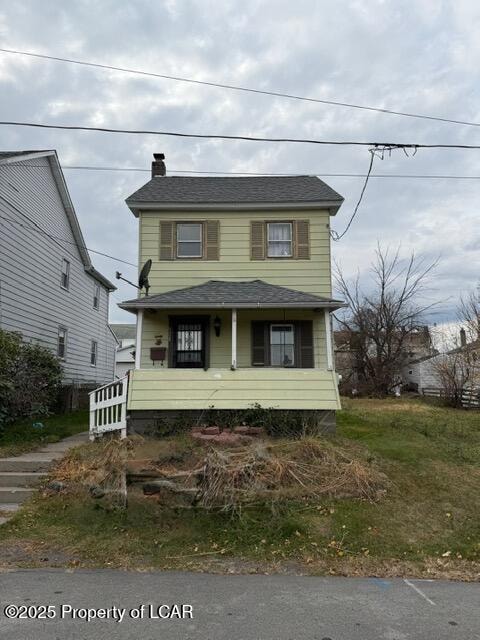 924 Pine St, Freeland, PA 18224 - photo 1
