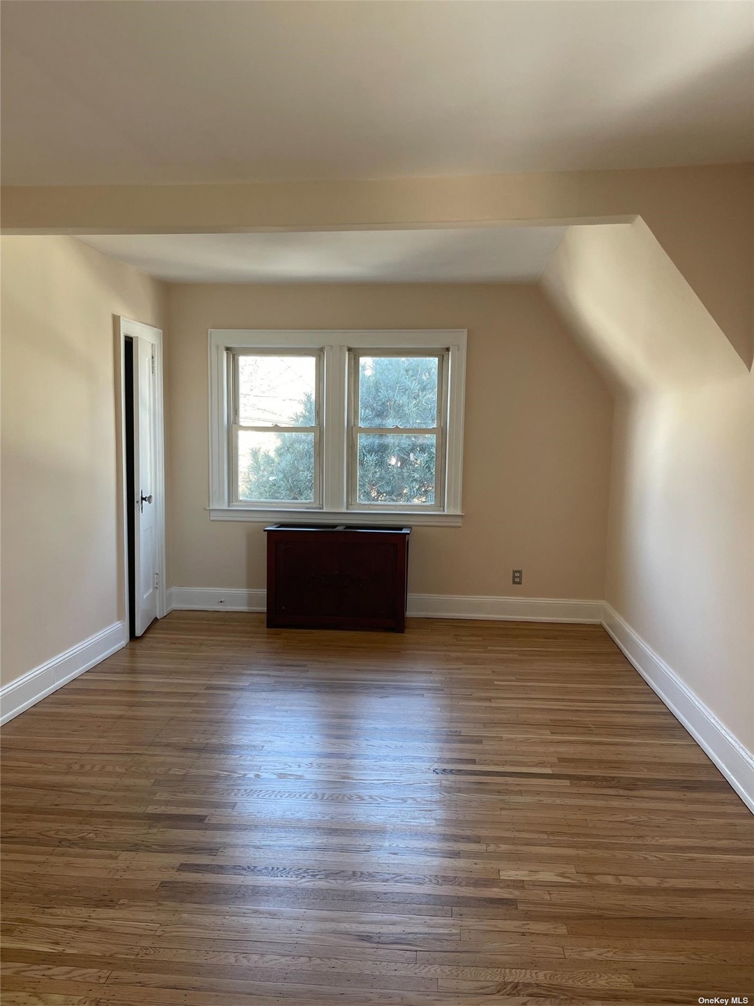 193 Willets Ave unit 2, West Hempstead, NY 11552 - photo 1