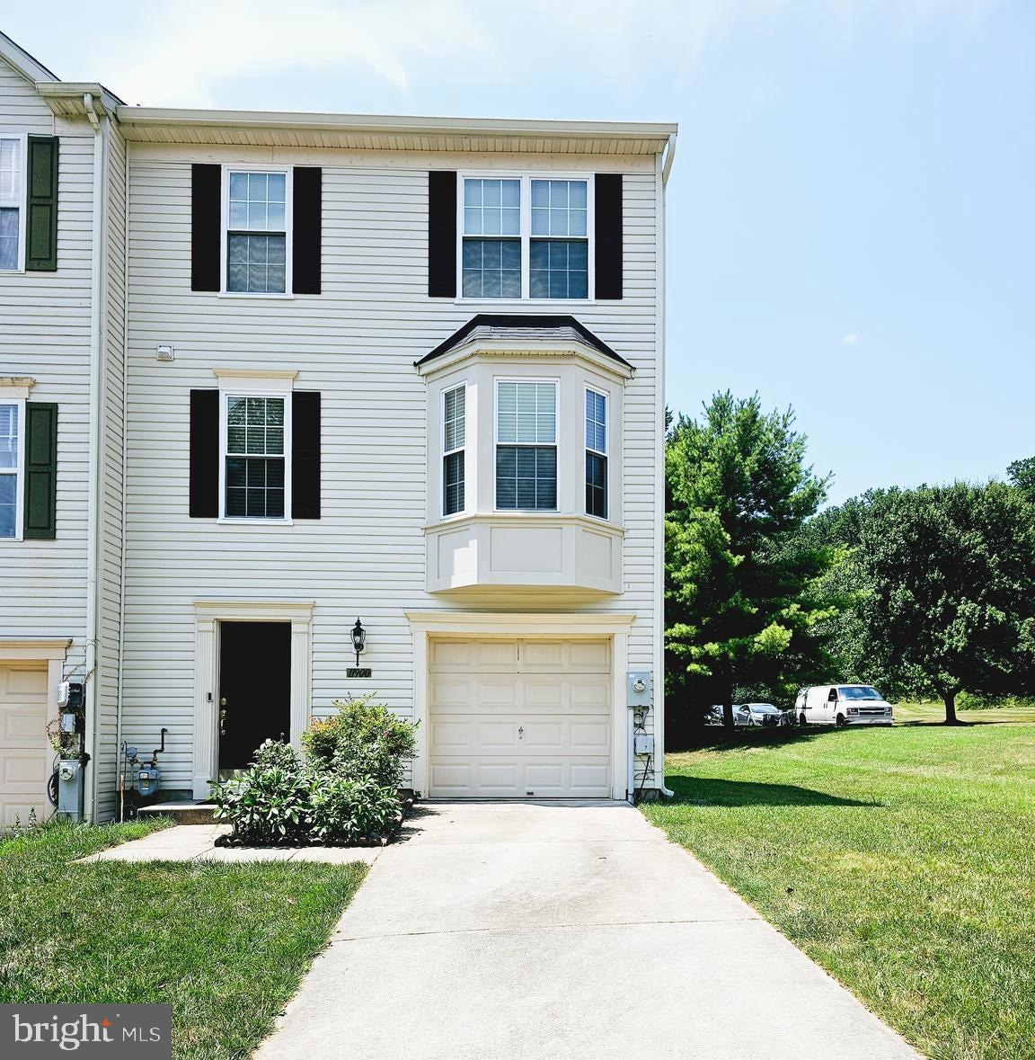 11900 White Heather Rd, Cockeysville, MD 21030 - photo 1