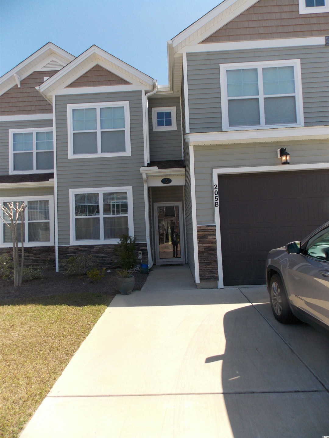 Covered Entrance - Single Car Private Garage