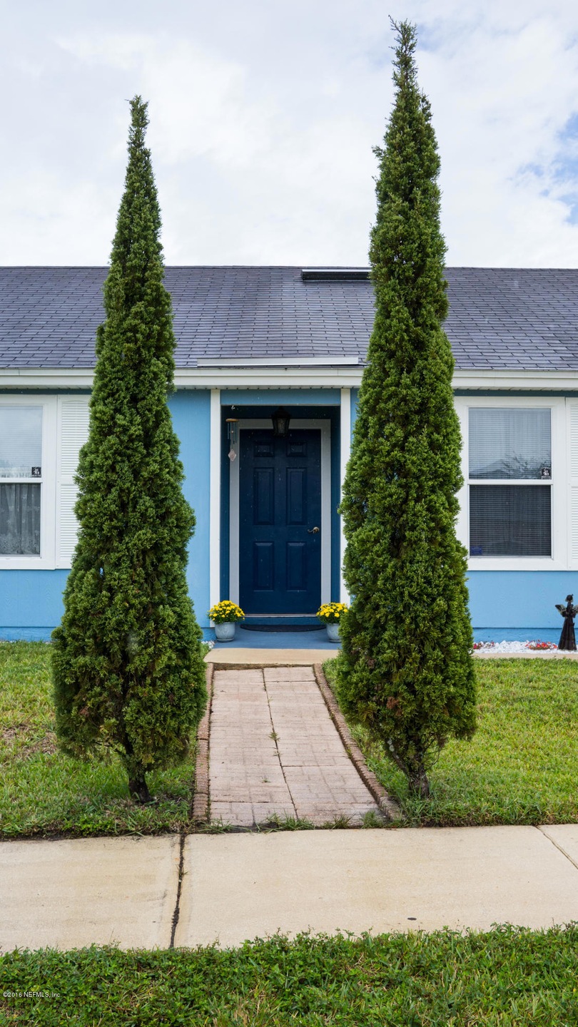 7751 Mordecai Ct, Jacksonville, FL 32210 - photo 1