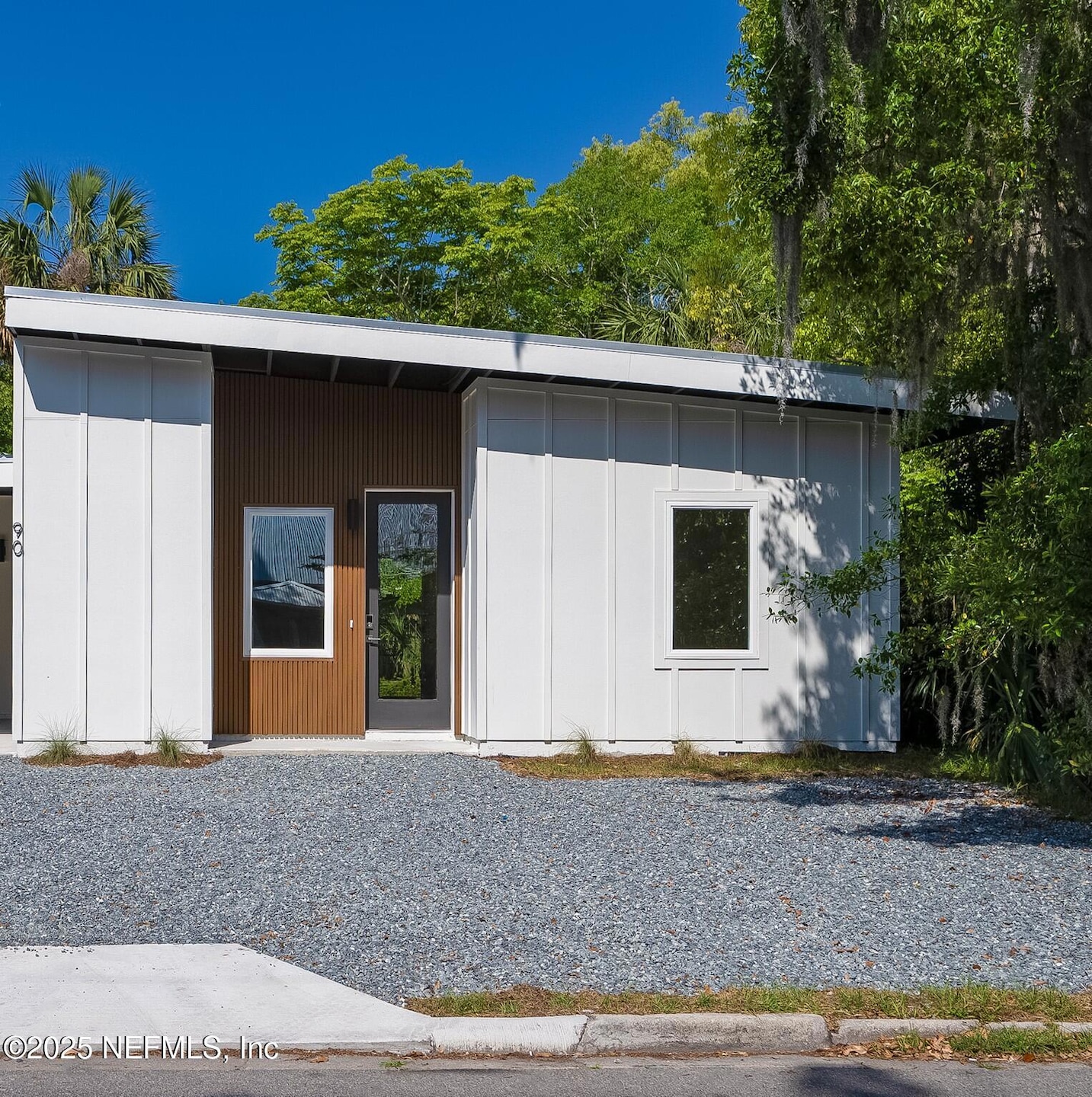 90Palmer_002 Edited front view