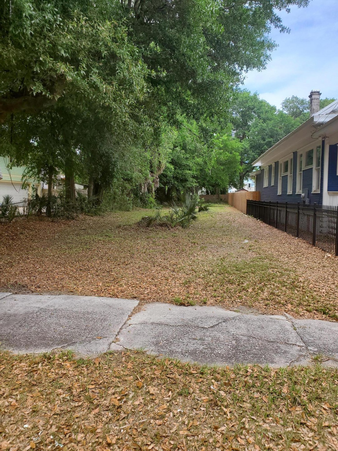 0 E 9thSt. 36 x 203 feet