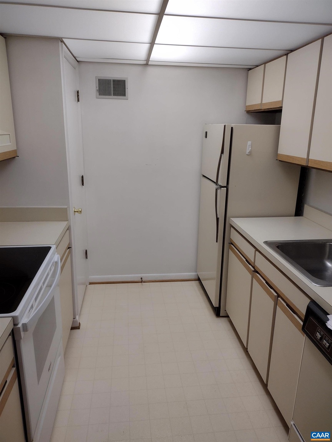 120 Turtle Creek Rd unit 8, Charlottesville, VA 22901 - photo 1