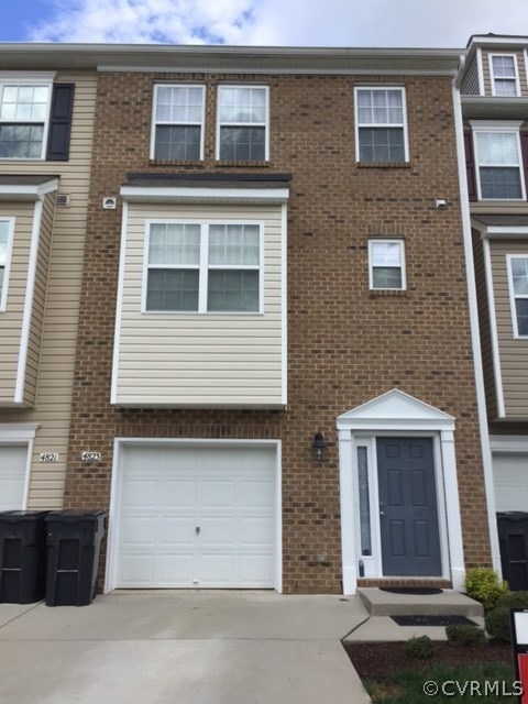 4823 Sapphire Drive - a charming town-home in the Clover Hill high school district of Chesterfield county!