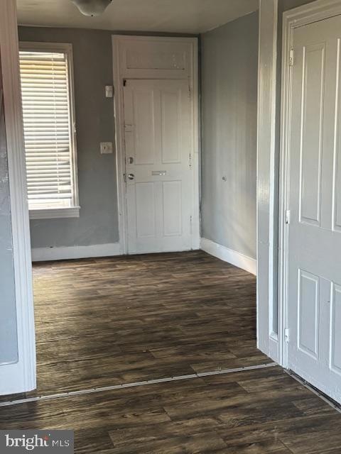 522 Maple St, Reading, PA 19602 - photo 1