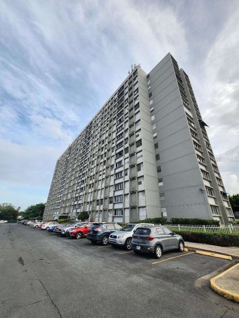 1411 Cond Jardines de Valencia unit 1411, San Juan, PR 00918 - photo 1