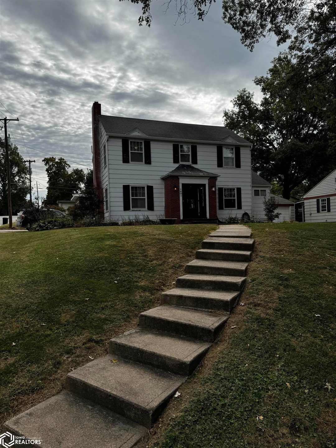 1401 S Elm St, Shenandoah, IA 51601 - photo 1