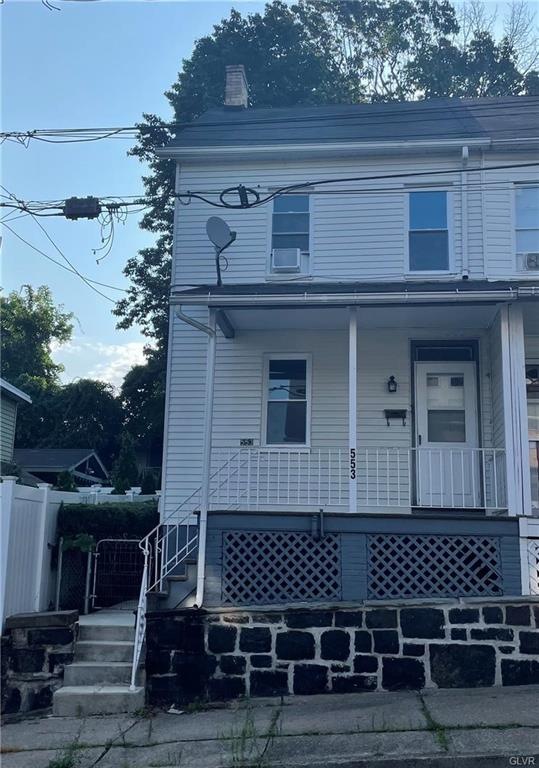 553 Ontario St, Bethlehem, PA 18015 - photo 1