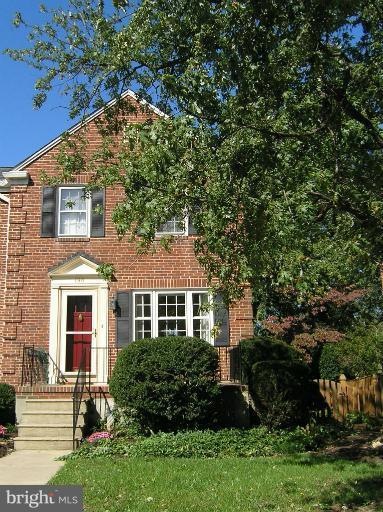 190 Stanmore Rd, Baltimore, MD 21212 - photo 1