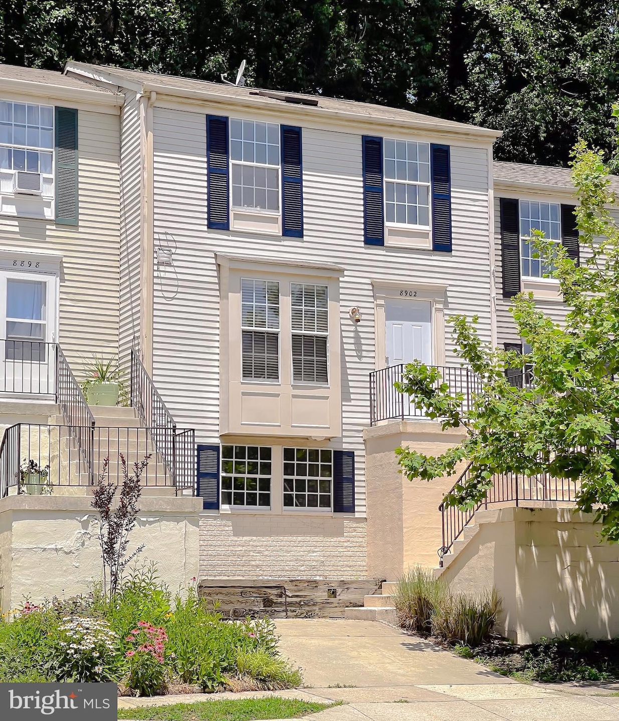 8902 Chesapeake Lighthouse Dr, North Beach, MD 20714 - photo 1