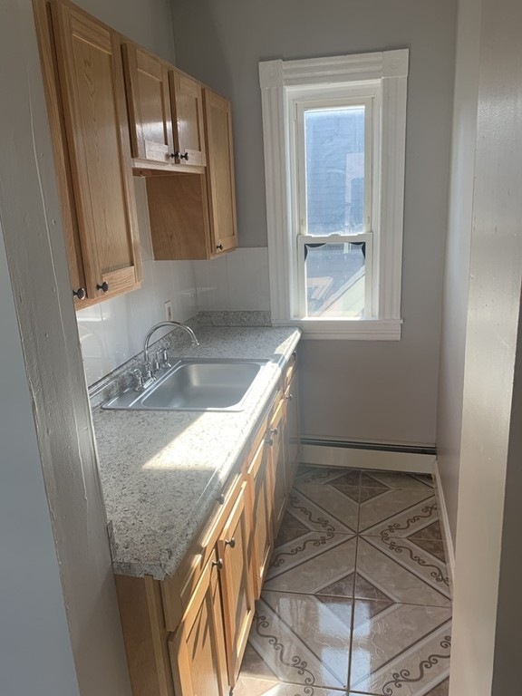 12 Rowe St unit 3, Lawrence, MA 01843 - photo 1