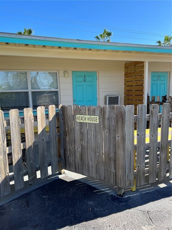 490 S Orlando Ave unit 20, Cocoa Beach, FL 32931 - photo 1