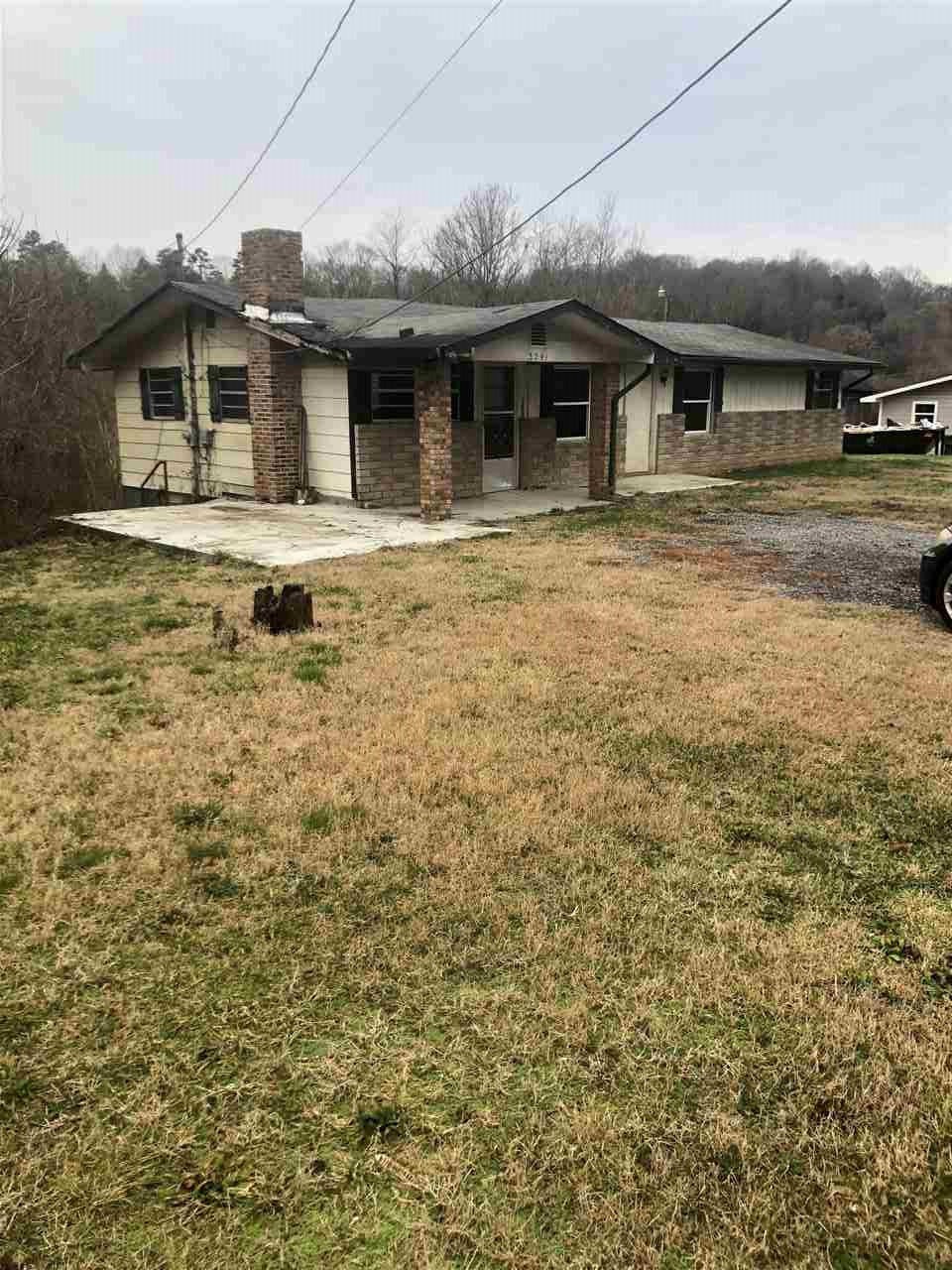 3241 Cherokee Dr, Morristown, TN 37814 - photo 1