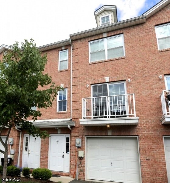 5 Lily Ct, Roselle, NJ 07203 - photo 1