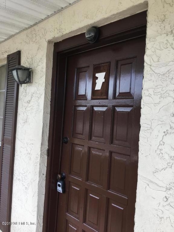 1644 El Camino Rd unit 7, Jacksonville, FL 32216 - photo 1