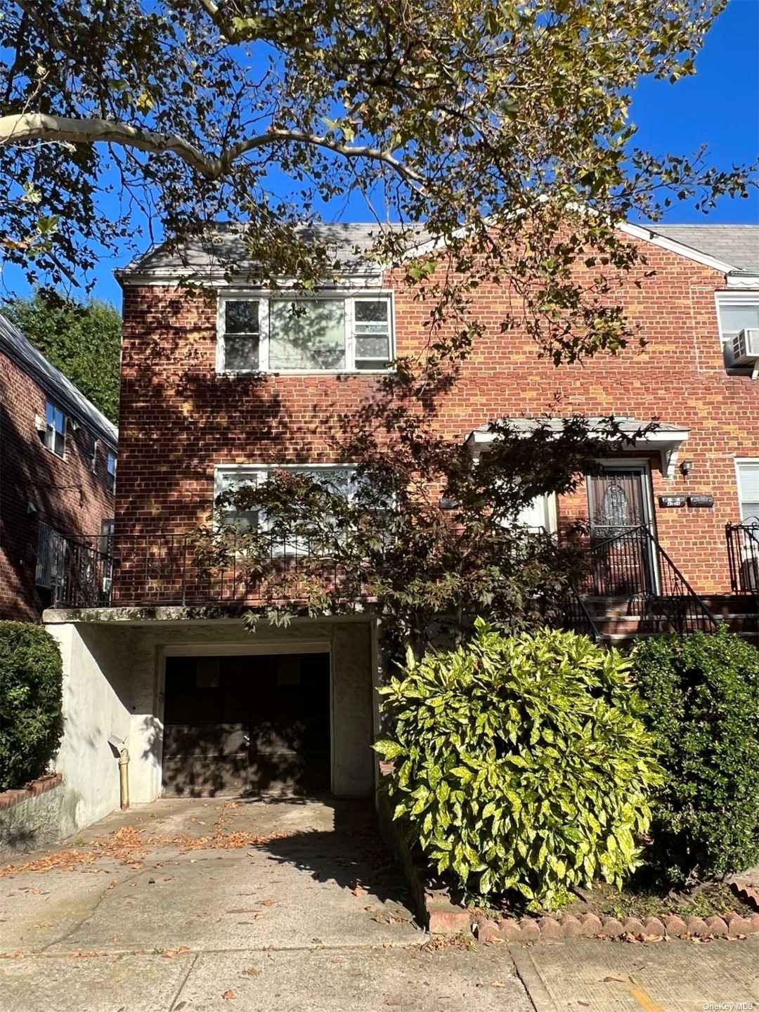 43-23 216th St unit 1FL, Bayside, NY 11361 - photo 1