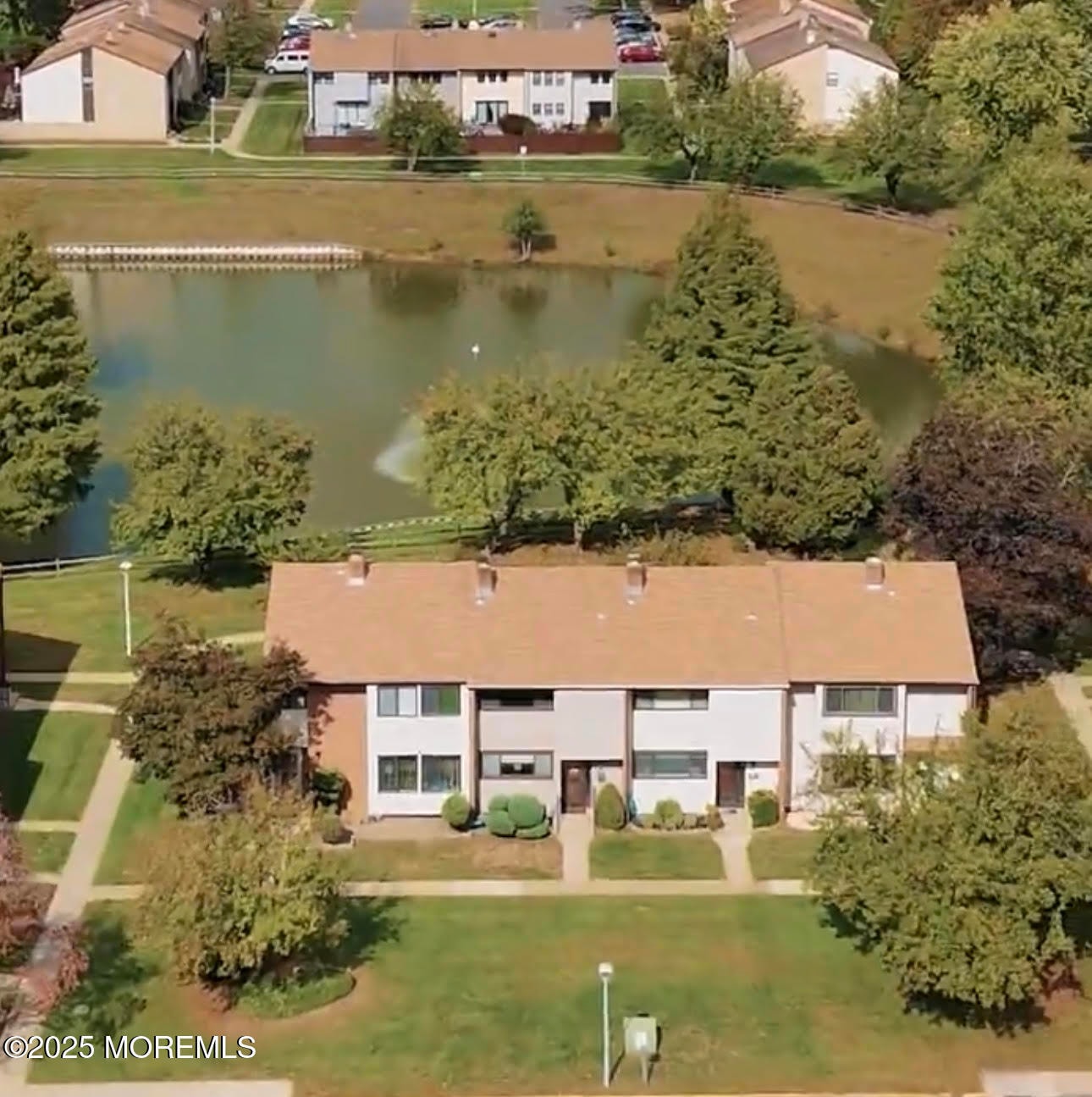 942 Jamestown Rd, East Windsor, NJ 08520 - photo 1