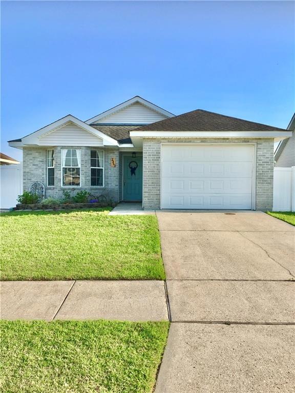 2713 Bayou Vista Dr, Marrero, LA 70072 - photo 1