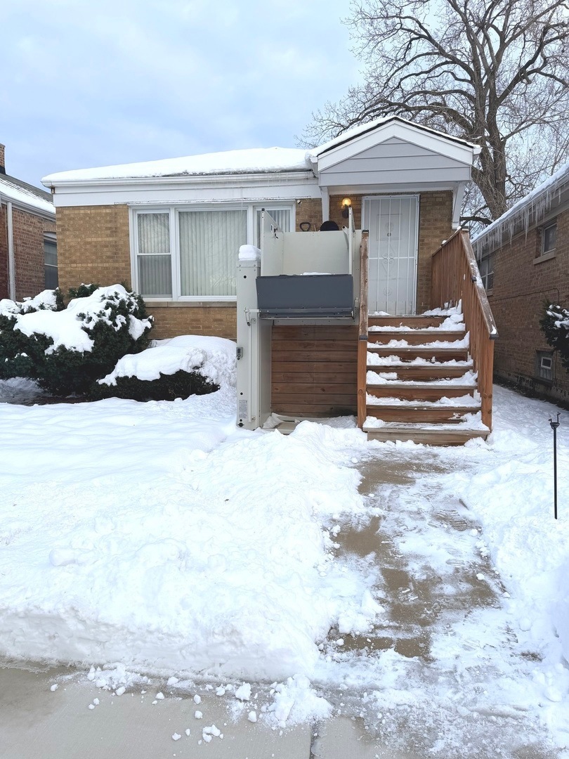 unlisted-address, Chicago, IL 60620 - photo 1