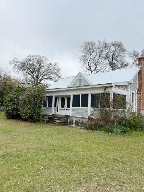 Pending $136,000 • Co-Listing Agent